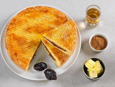 Gâteau breton fourré à la crème de pruneaux Gâteau breton fourré à la crème de pruneaux