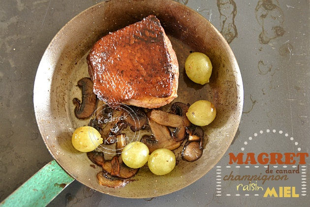 Recette Bio De Magret De Canard Poele Aux Champignons Raisins Et